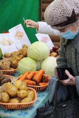 Томичи смогут купить свежие овощи, картофель и дикоросы на расширенной ярмарке