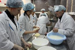 Специалисты Аграрного центра прошли повышение квалификации по изготовлению сыров