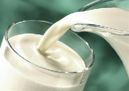 Производство молока в сельхозорганизациях РФ увеличилось на 2,1%